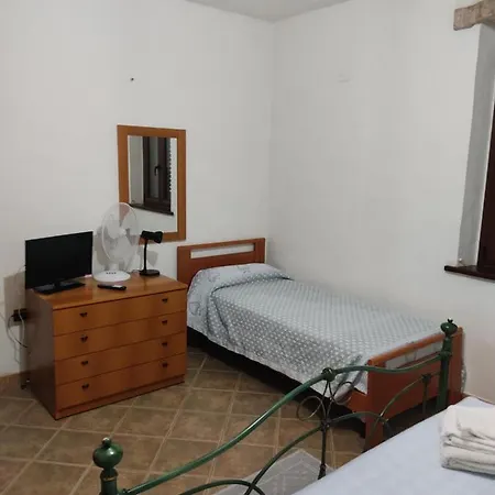 Casa Di Stefano Holiday home Villamassargia